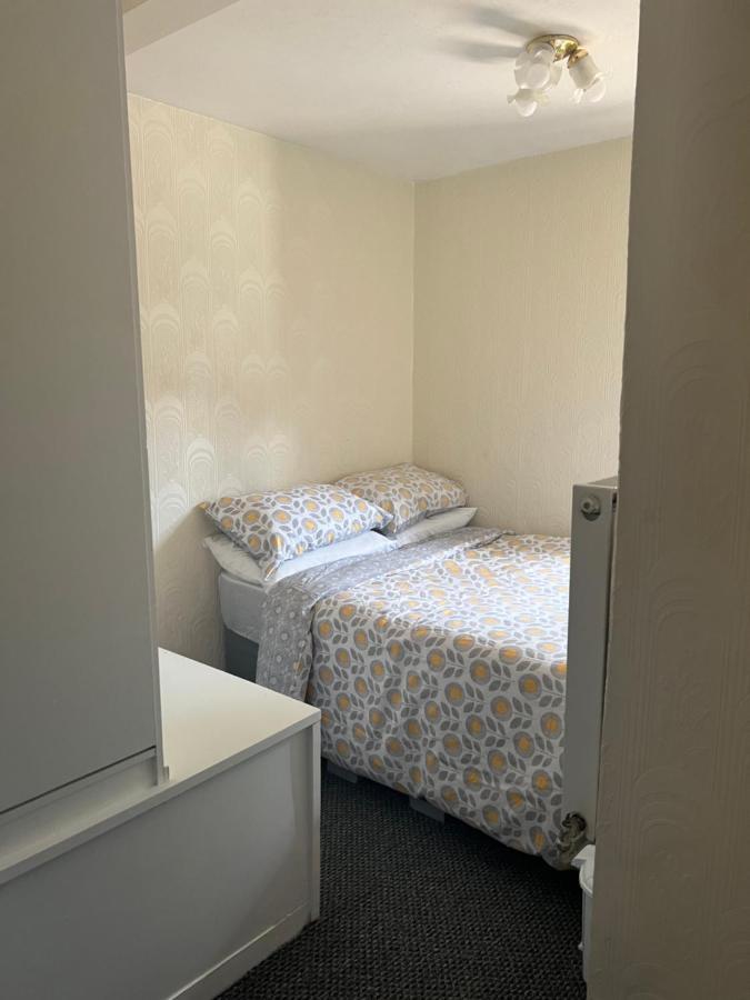 Cosy 2 Bedroom Flat Londres Exterior foto